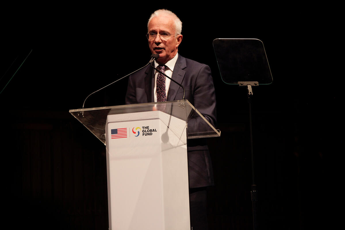 <p>Global Fund Executive Director Peter Sands addresses the audience at the Global Fund’s “Fight for What Counts” Seventh Replenishment campaign event at Gotham Hall, New York, 18 September 2022. The Global Fund/Tim Knox</p>