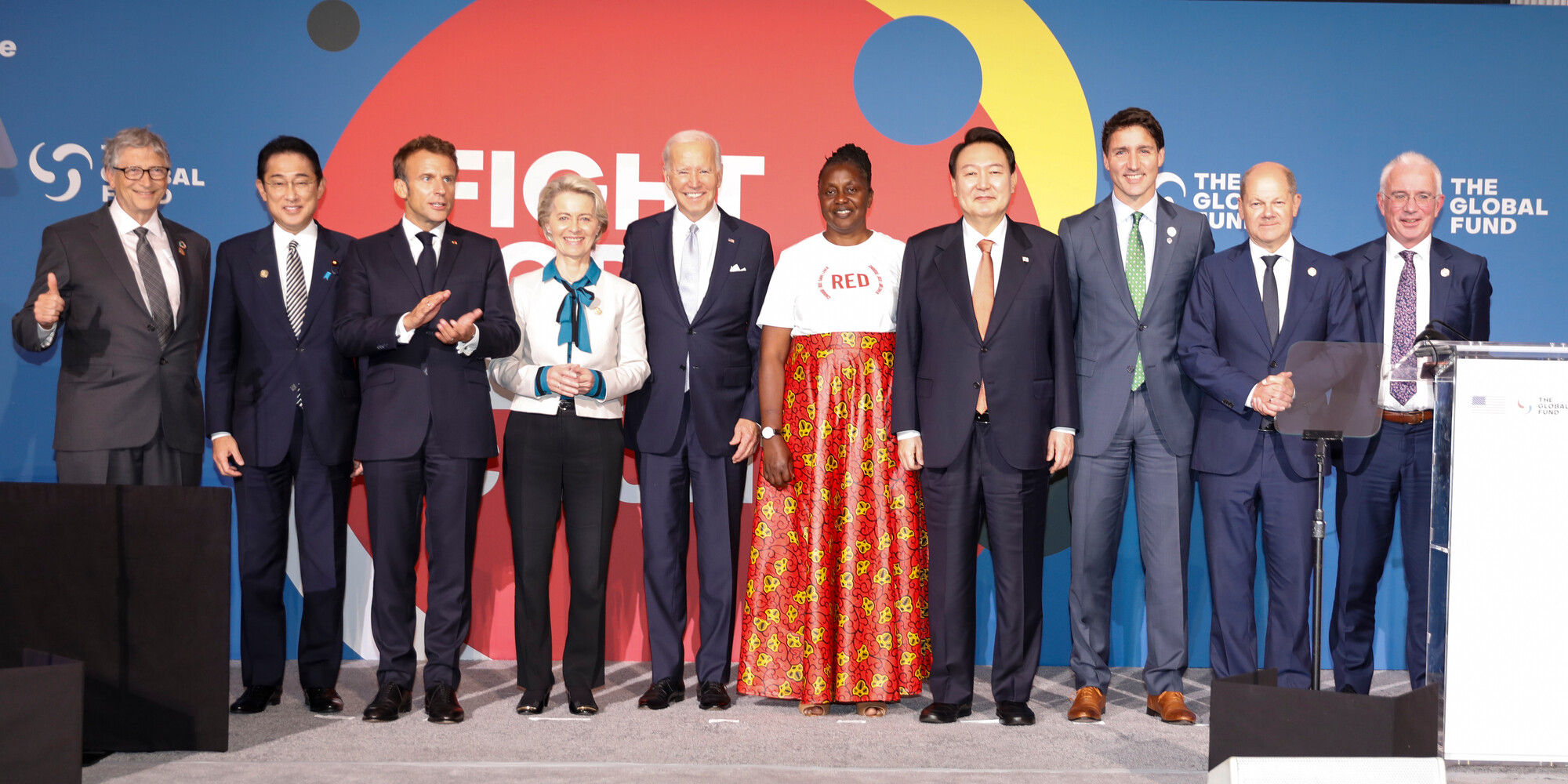 <p>Speakers from the Presidential session of the Global Fund partnership’s Seventh Replenishment Conference celebrate the announcement of US$14.25 billion so far for the next three years of work to fight HIV, TB and malaria. (L-R) Mr Bill Gates, Co-chair of the Bill &amp; Melinda Gates Foundation; His Excellency Mr Fumio Kishida, Prime Minister of Japan; His Excellence Monsieur Emmanuel Macron, Président de la République Française; Her Excellency Dr Ursula von der Leyen, President of the European Commission; The Honorable Joseph R. Biden, Jr., President of the United States; Ms Connie Mudenda, (RED) Ambassador; His Excellency Mr Yoon Suk-yeol, President of the Republic of Korea; The Right Honorable Justin Trudeau, Prime Minister of Canada; His Excellency Chancellor Olaf Scholz, Germany and Peter Sands, Executive Director, The Global Fund. <em>The Global Fund/Tim Knox</em></p>