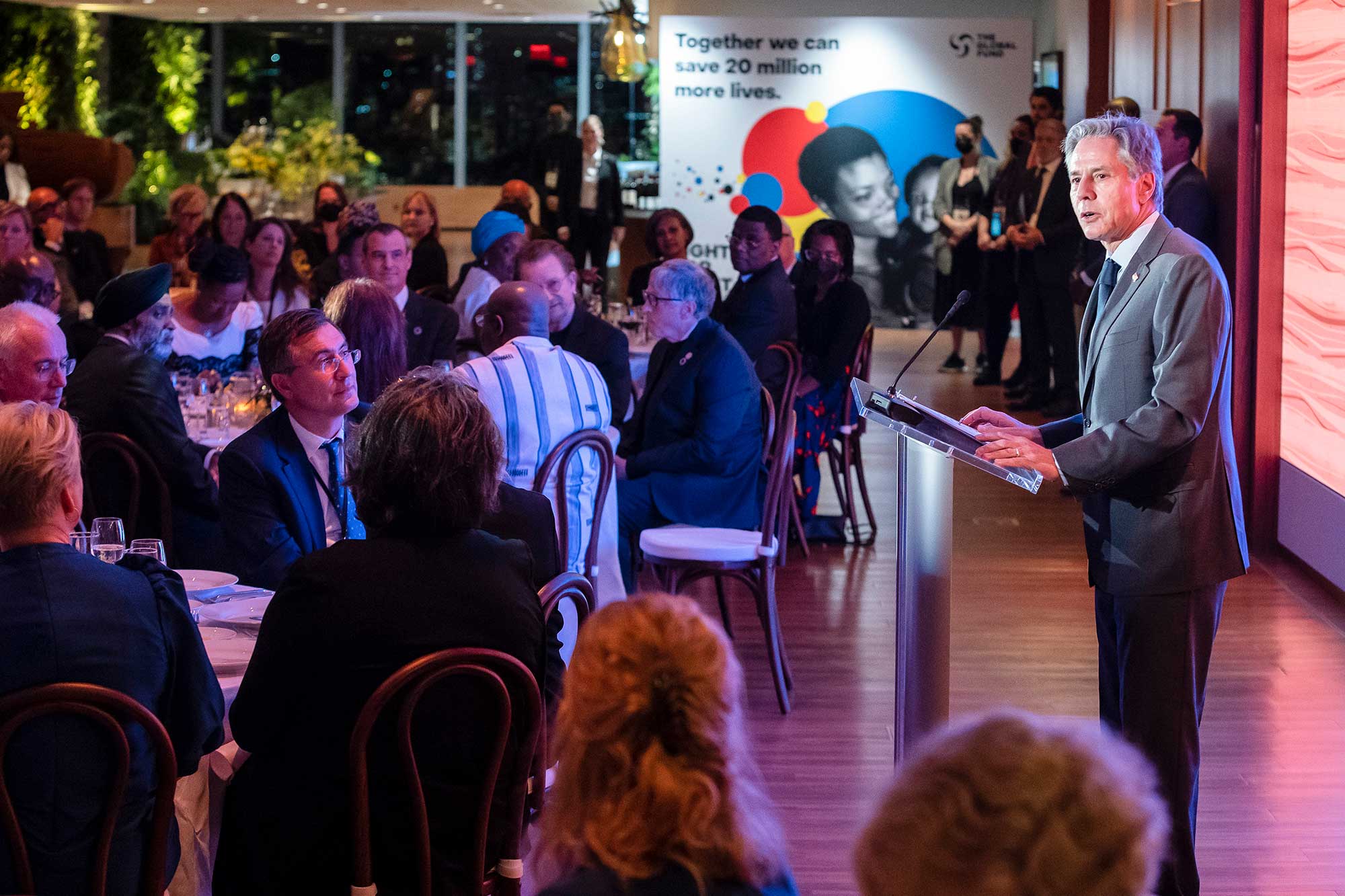 <p>U.S. Secretary of State Antony Blinken speaks at the Heads of Delegation Dinner in support of the Global Fund’s Seventh Replenishment in New York City on September 18, 2022. <em>The Global Fund/Ayano Hisa</em></p>