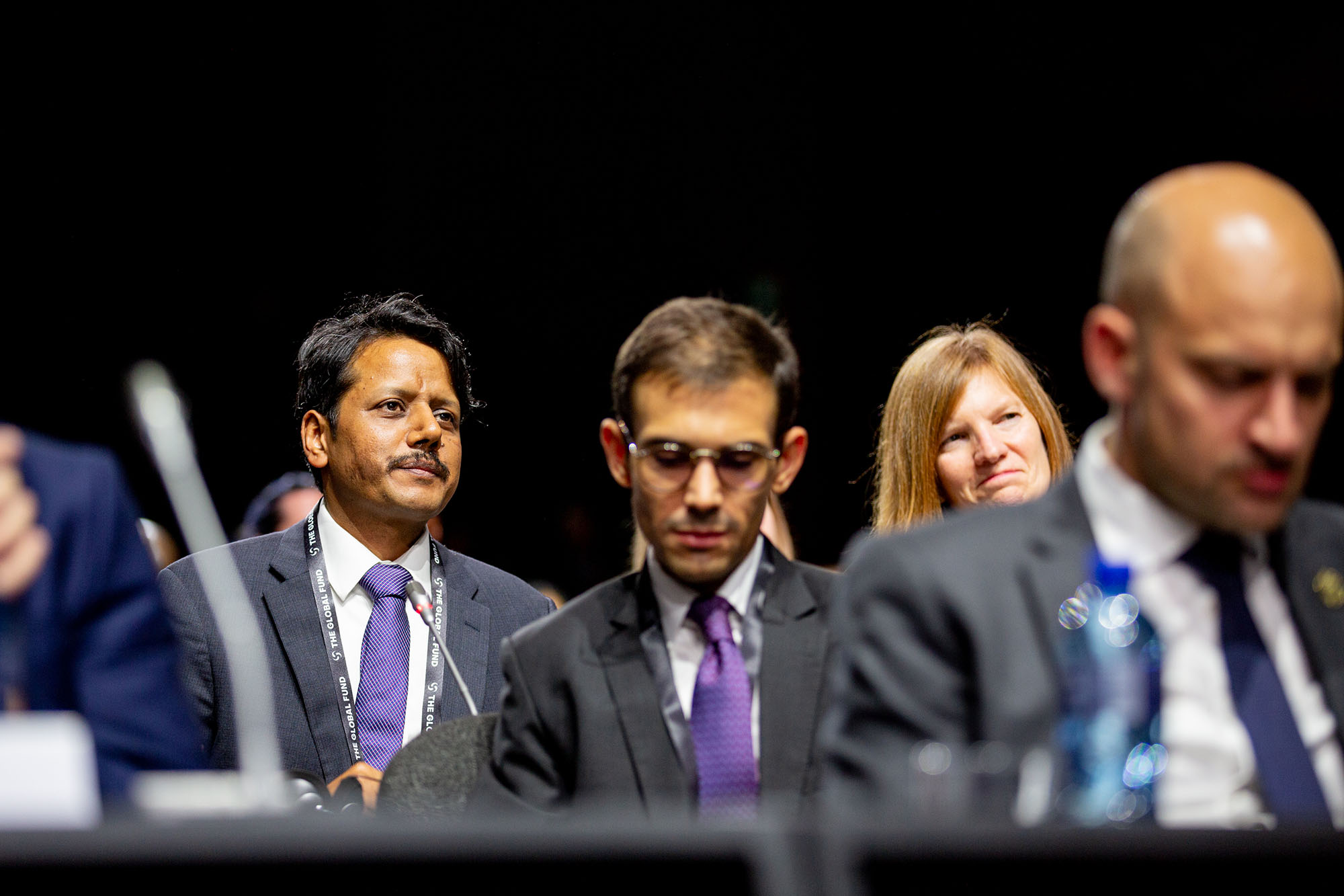 Shambhulingappa Hakki, Joint Secretary for Multilateral Economic Relations and G20 Divisions, and Sous Sherpa for the G20 and BRICS, India (left) at the Global Fund’s Eighth Replenishment Summit in Johannesburg, South Africa, on 21 November 2025.